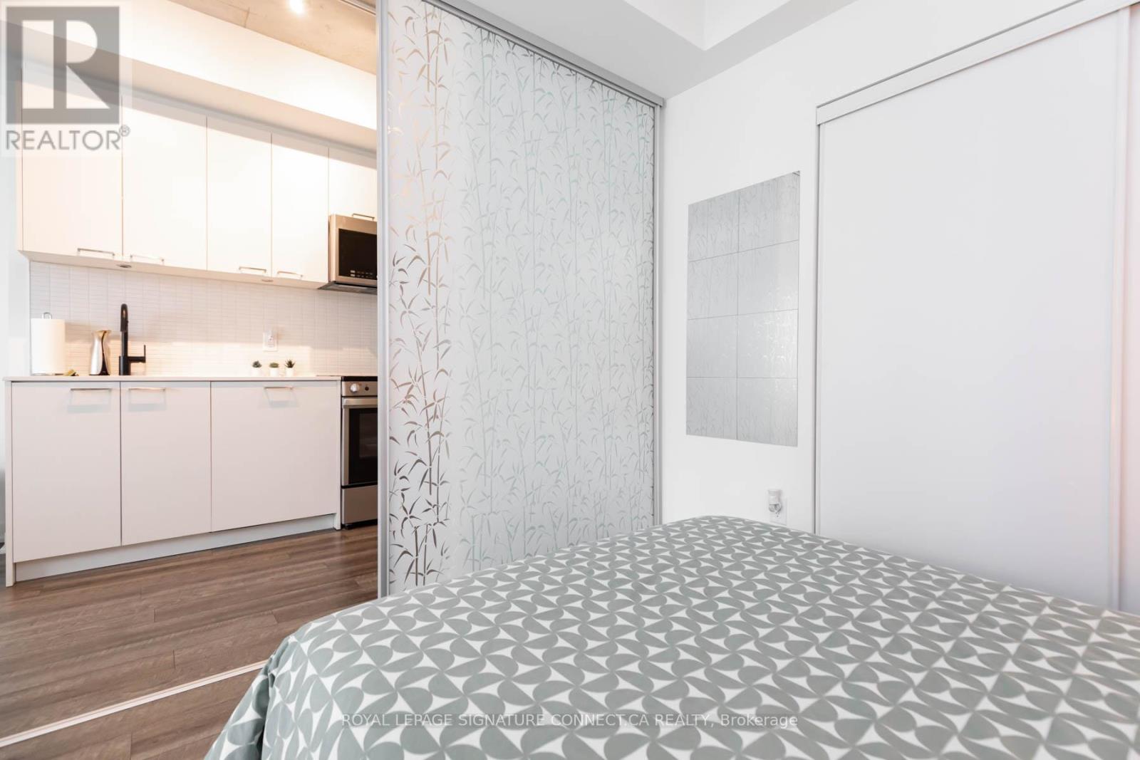 219 - 1808 St Clair Avenue W, Toronto, Ontario  M6N 1J5 - Photo 23 - W12464531