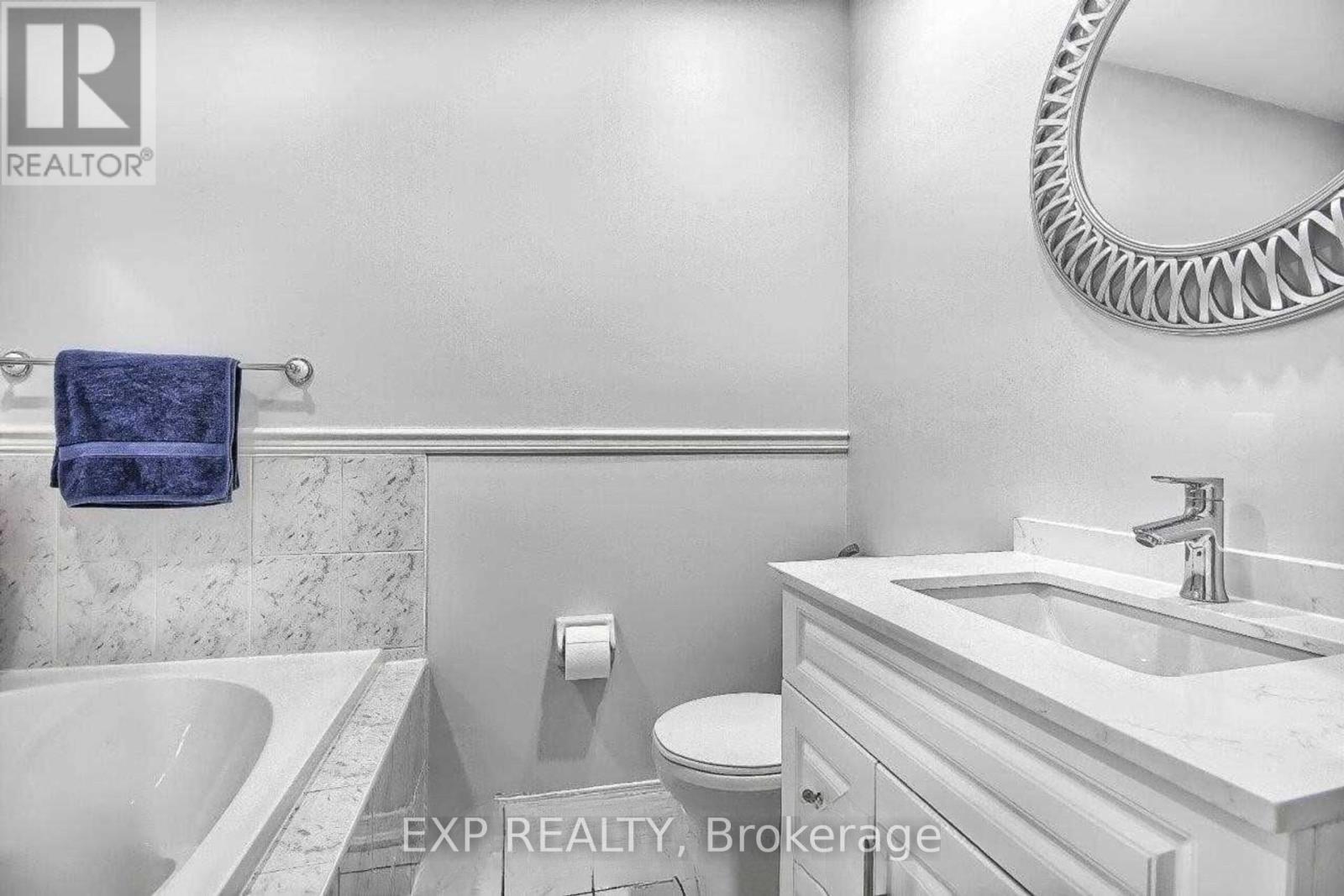 30 Monaco Court, Brampton, Ontario  L7A 1X4 - Photo 11 - W12464532