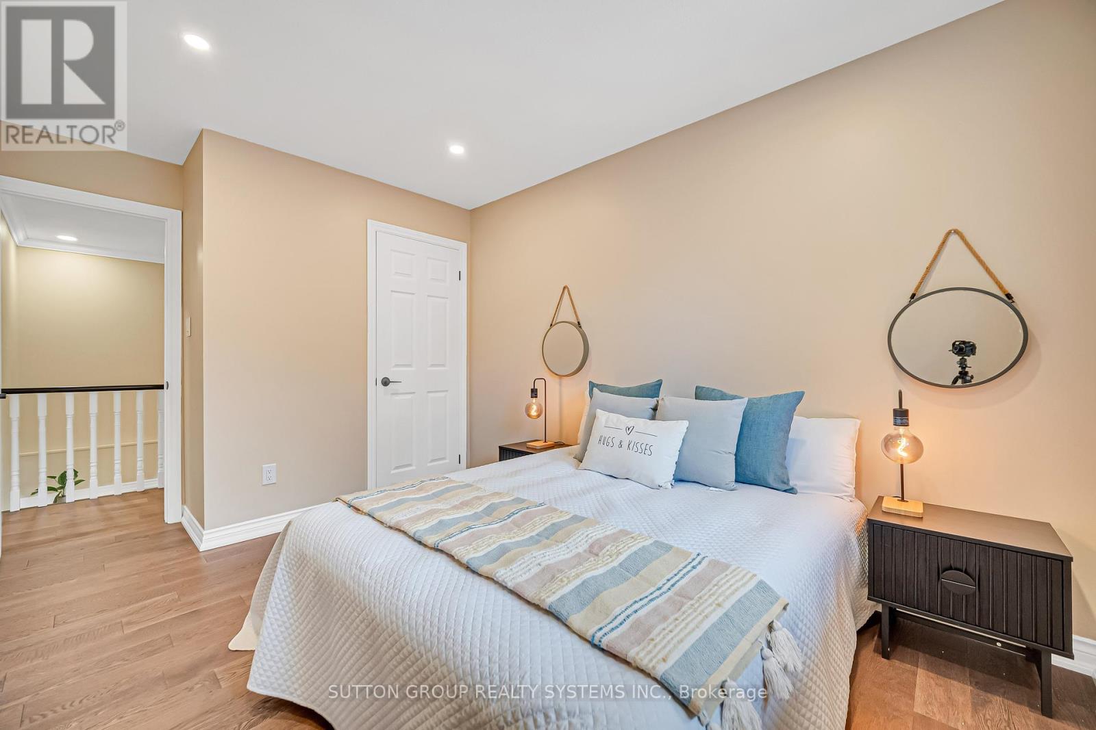 1280 Springwood Crescent, Oakville, Ontario  L6M 1V3 - Photo 29 - W12464535