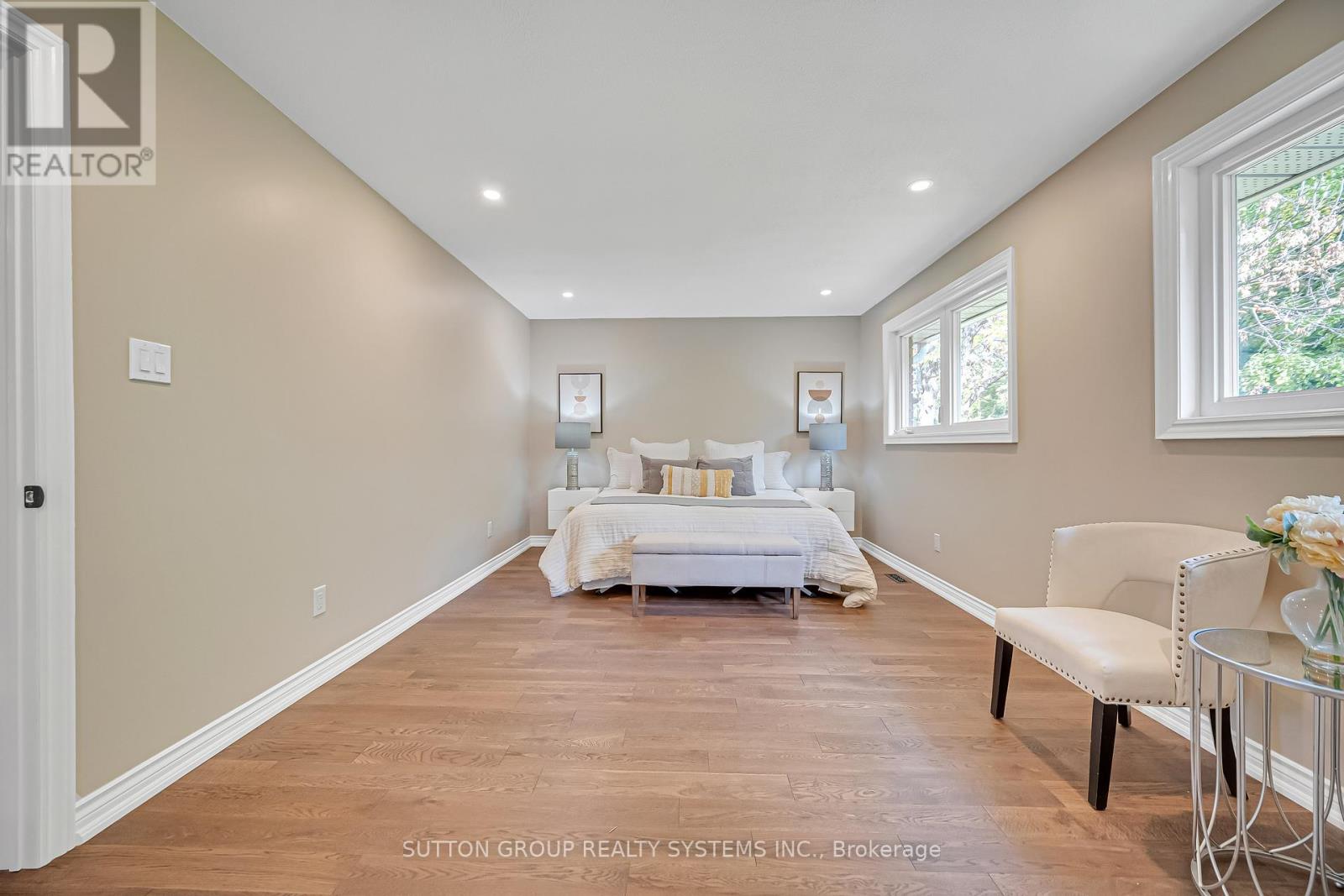 1280 Springwood Crescent, Oakville, Ontario  L6M 1V3 - Photo 31 - W12464535