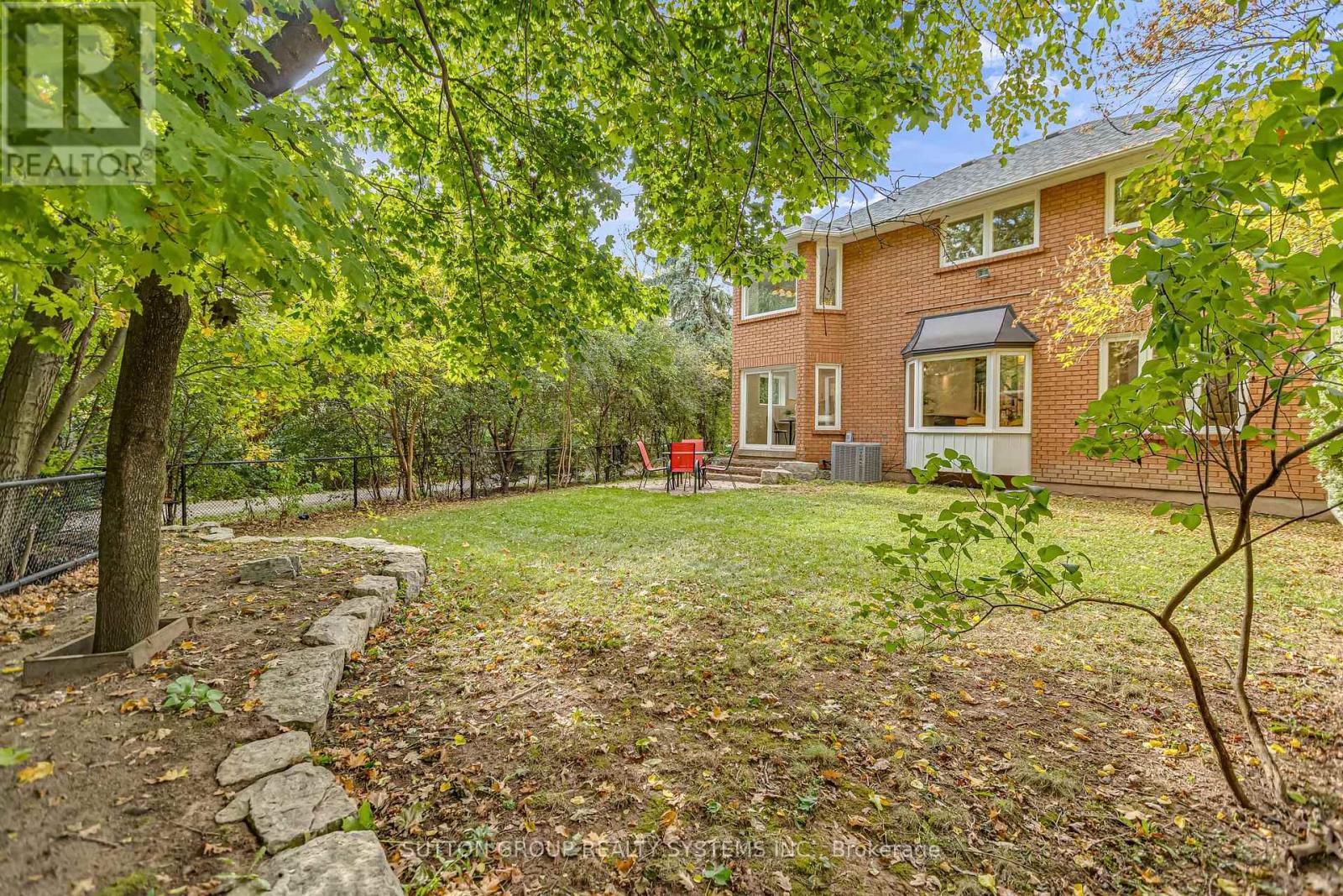 1280 Springwood Crescent, Oakville, Ontario  L6M 1V3 - Photo 46 - W12464535