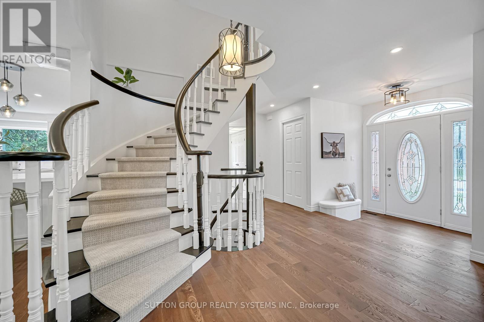 1280 Springwood Crescent, Oakville, Ontario  L6M 1V3 - Photo 6 - W12464535