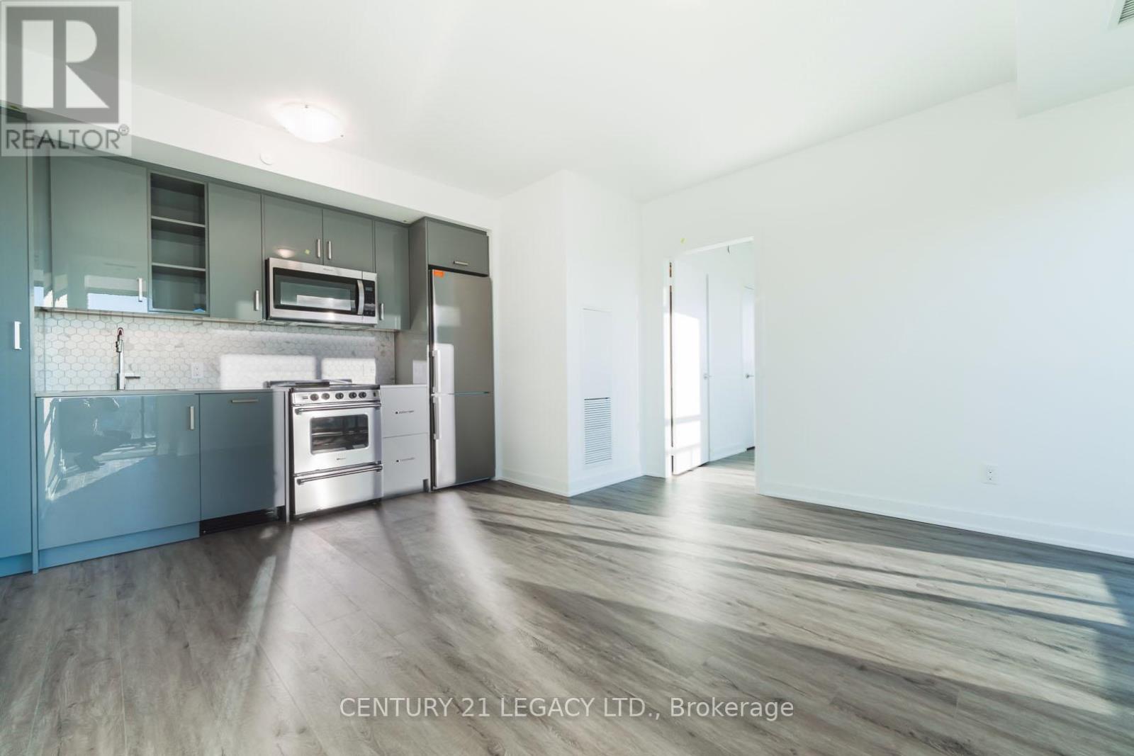1808 - 251 Manitoba Street, Toronto, Ontario  M8Y 0C7 - Photo 3 - W12464543