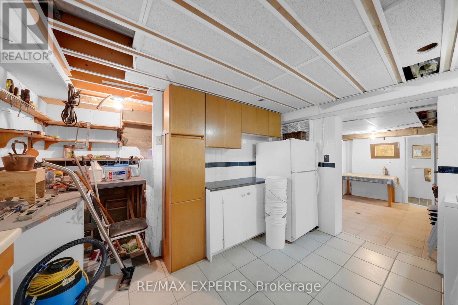 26 Grovedale Avenue, Toronto, Ontario  M6L 1Y6 - Photo 49 - W12464572