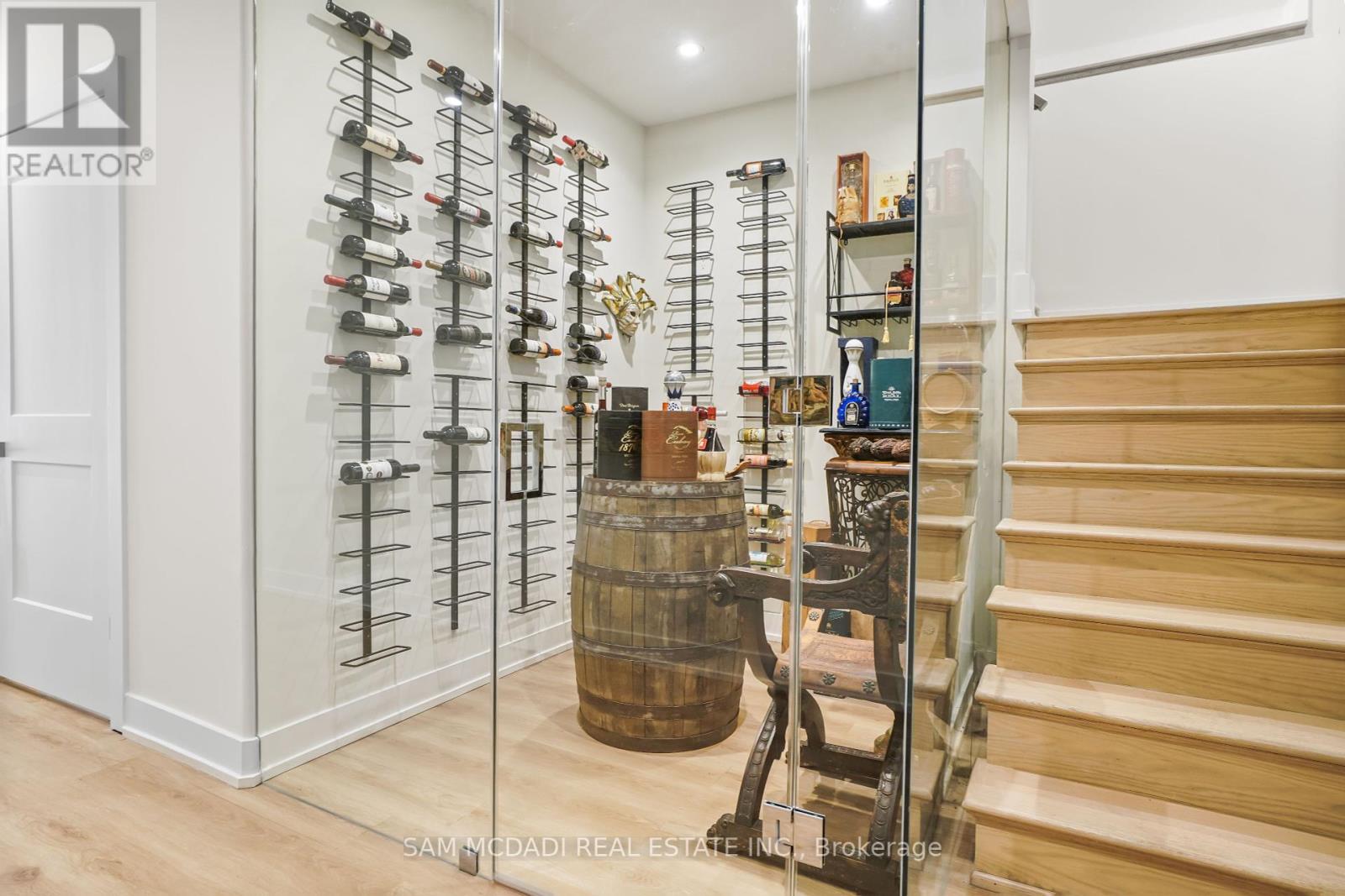 1036 Enola Avenue, Mississauga, Ontario  L5G 4A9 - Photo 42 - W12464578