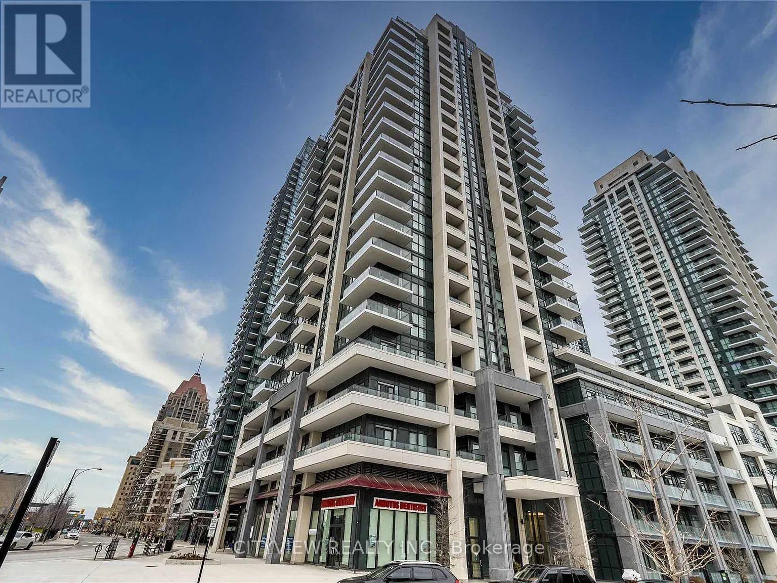 2002 - 4085 PARKSIDE VILLAGE DRIVE, Mississauga, Ontario