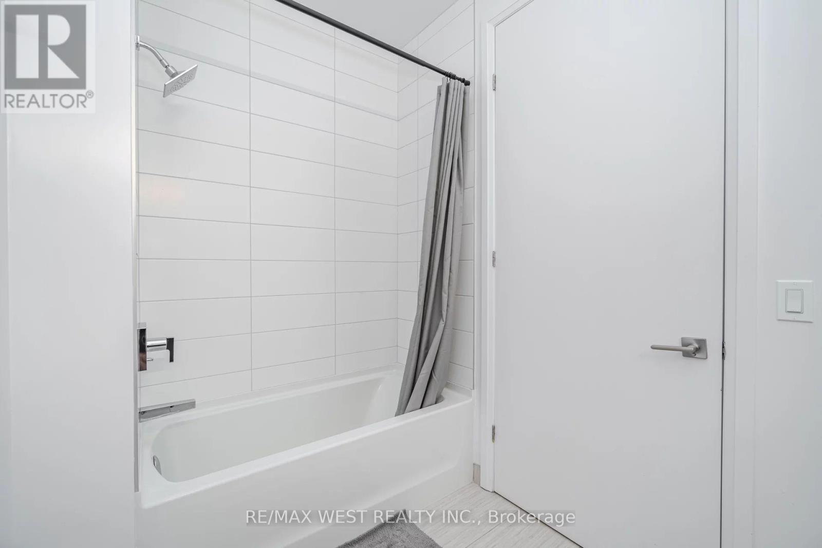 817 - 4208 Dundas Street W, Toronto, Ontario  M8X 1Y6 - Photo 14 - W12464582