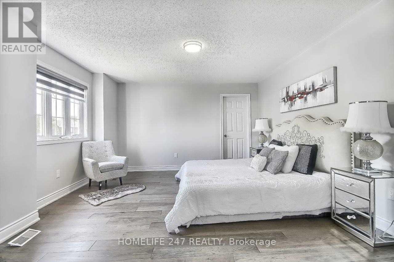 32 Poplar Plains Road, Brampton, Ontario  L7A 1Z5 - Photo 14 - W12464585