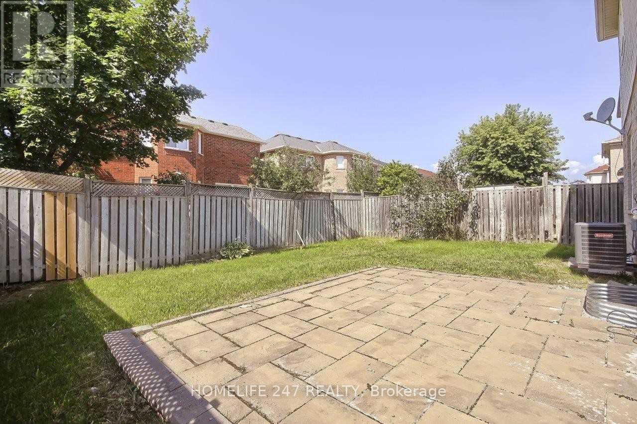 32 Poplar Plains Road, Brampton, Ontario  L7A 1Z5 - Photo 26 - W12464585