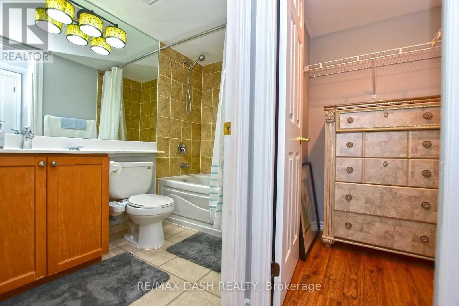 2728 - 700 Humberwood Boulevard, Toronto, Ontario  M9W 7J4 - Photo 24 - W12464600