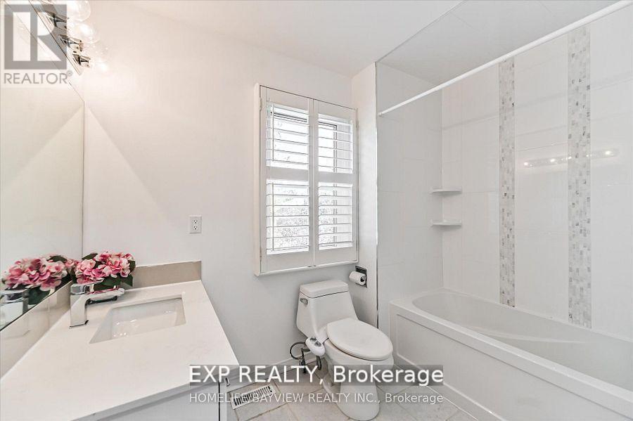 3608 Kelso Crescent, Mississauga, Ontario  L5L 4R8 - Photo 14 - W12464601