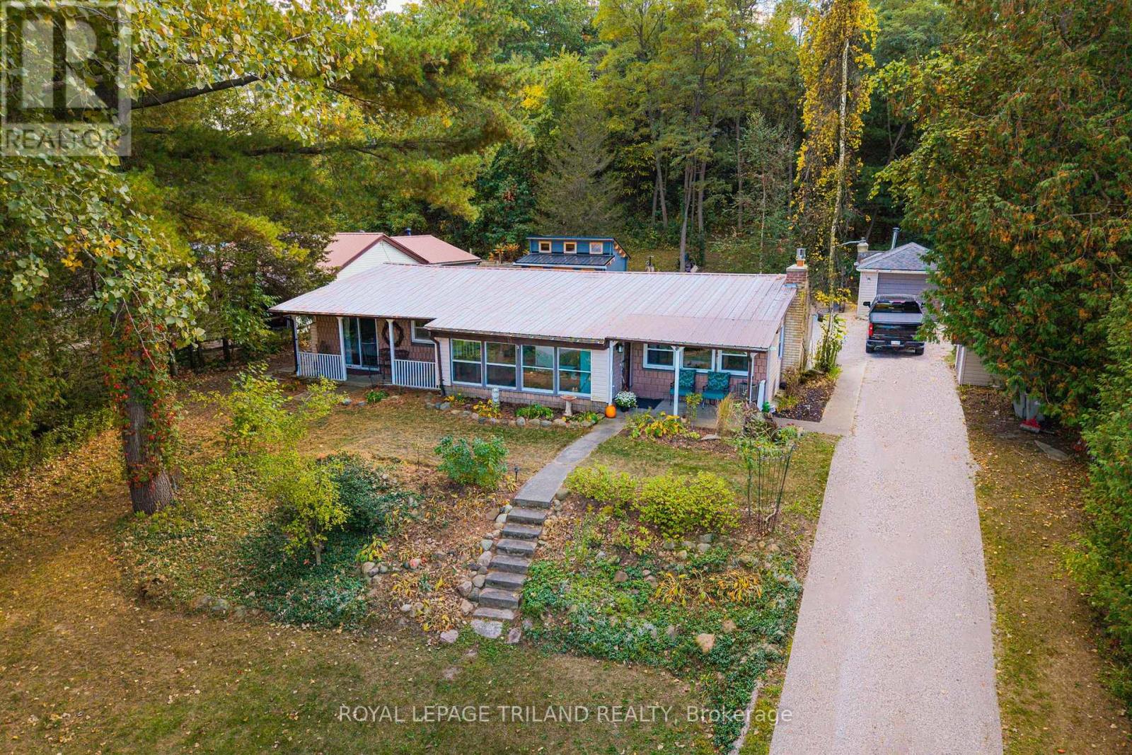 7707 PATRICK STREET, Lambton Shores, Ontario