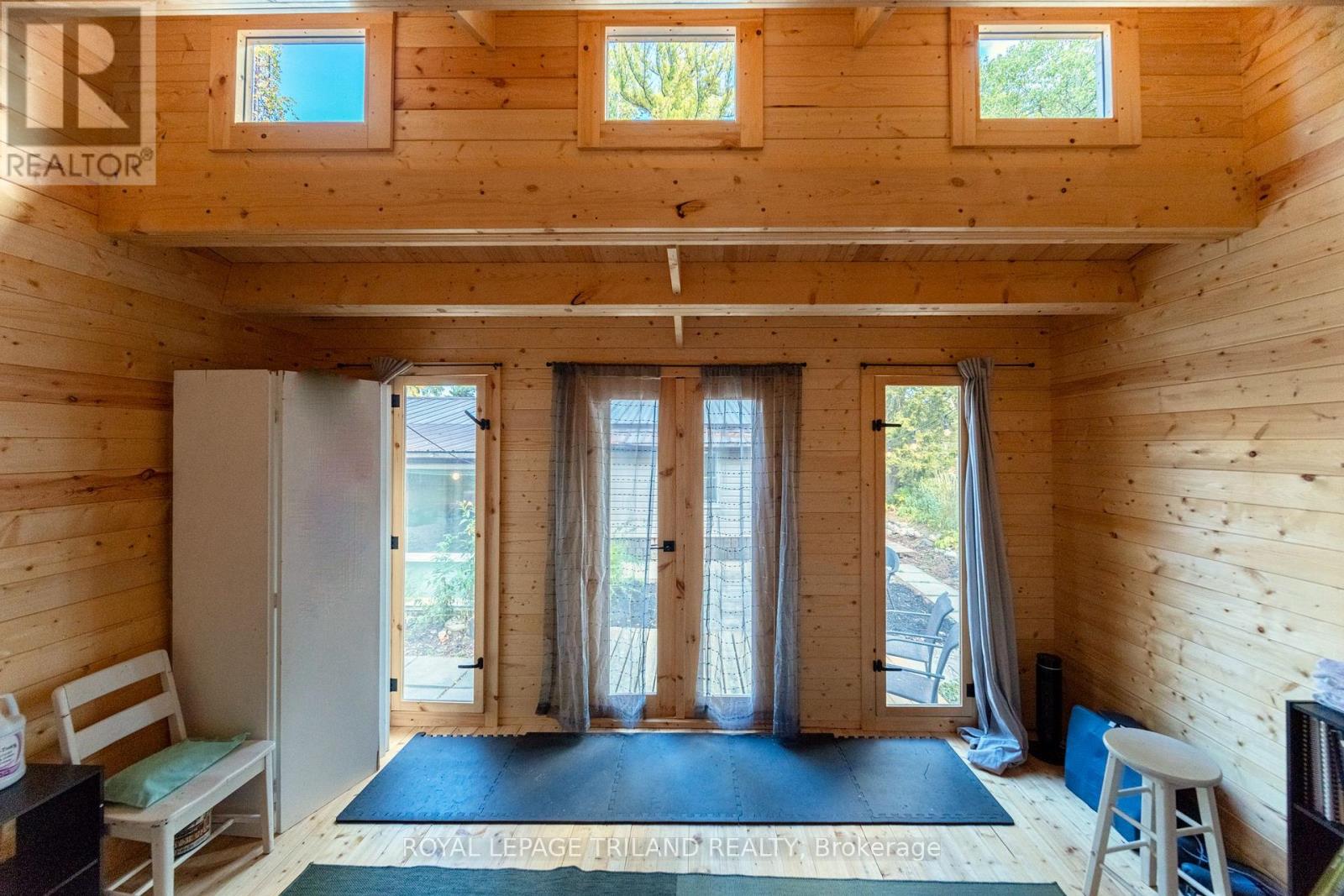 7707 Patrick Street, Lambton Shores, Ontario  N0M 2L0 - Photo 31 - X12464619