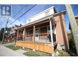 37 RAGLAN ST STREET N, Renfrew, Ontario