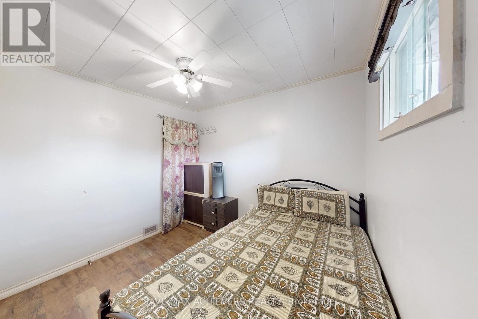 43 Normanhurst Avenue, Hamilton, Ontario  L8H 5M3 - Photo 24 - X12464573