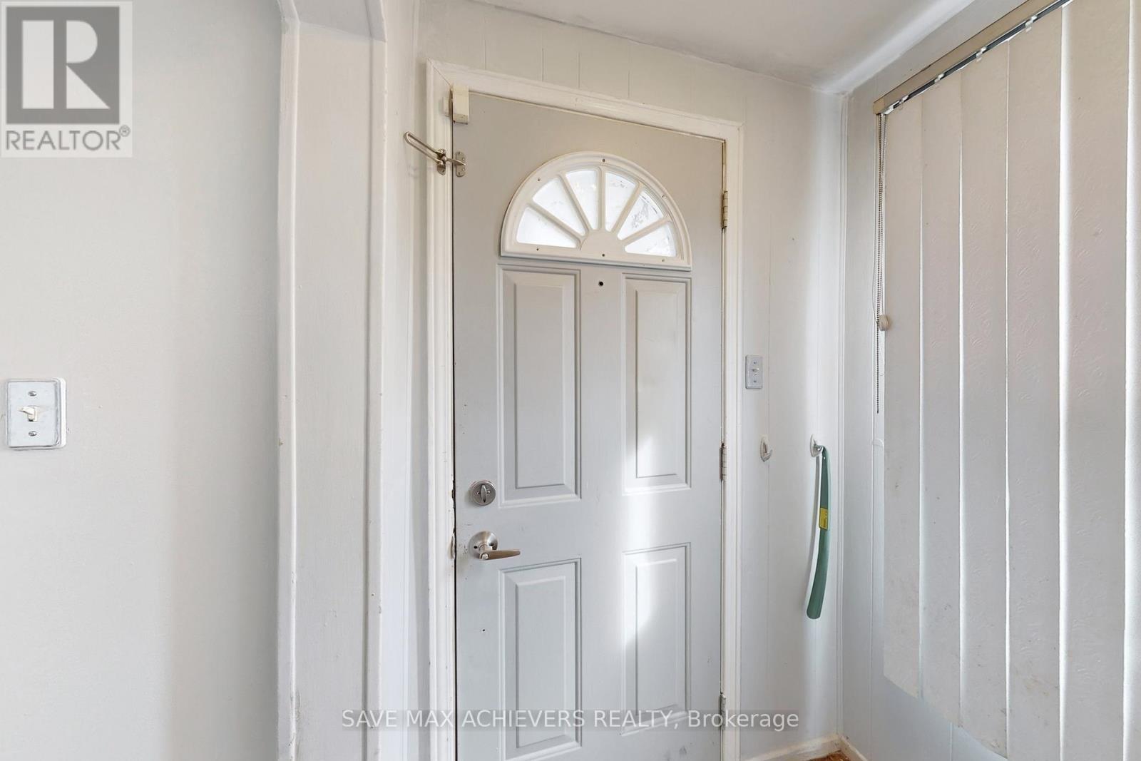 43 Normanhurst Avenue, Hamilton, Ontario  L8H 5M3 - Photo 31 - X12464573