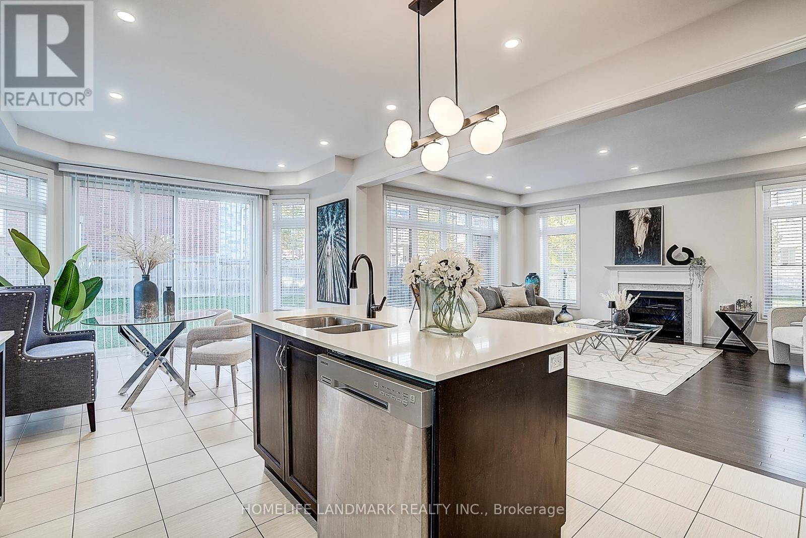 174 Sharon Creek Drive, East Gwillimbury, Ontario  L9N 0P9 - Photo 26 - N12462044