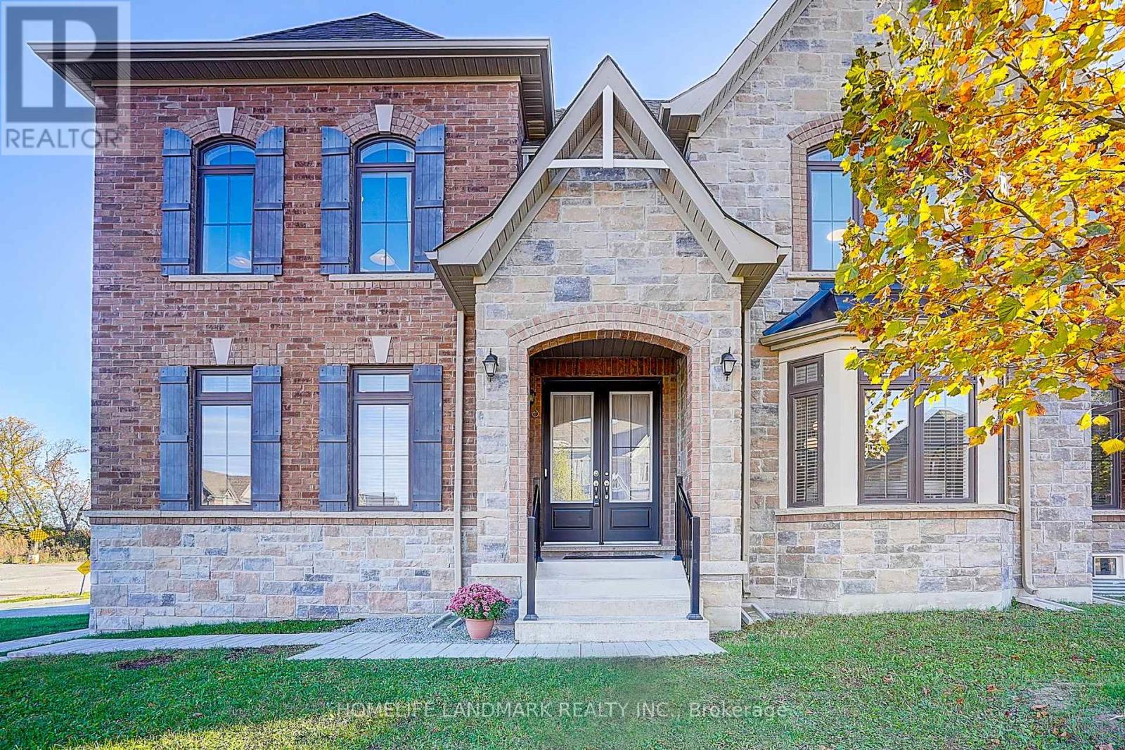 174 Sharon Creek Drive, East Gwillimbury, Ontario  L9N 0P9 - Photo 3 - N12462044