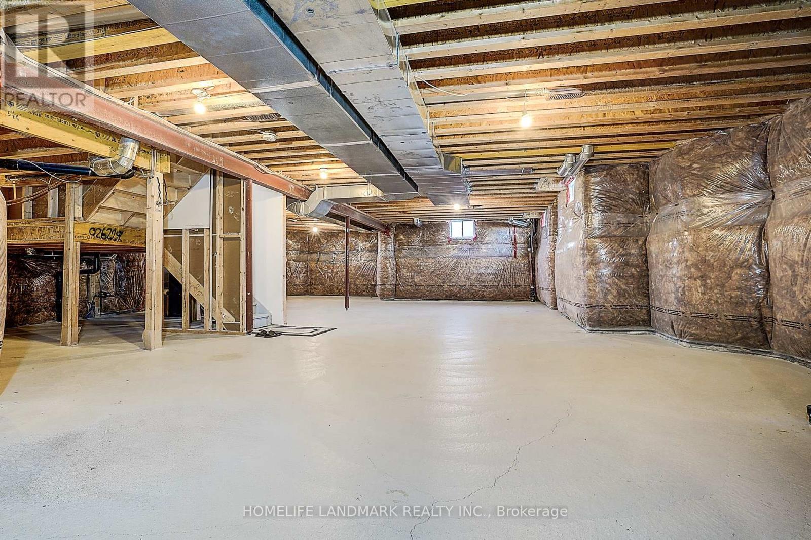 174 Sharon Creek Drive, East Gwillimbury, Ontario  L9N 0P9 - Photo 49 - N12462044