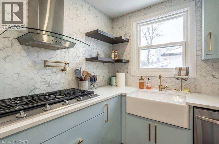 122 Queensdale Avenue E, Hamilton, Ontario  L9A 1K3 - Photo 5 - 40770392