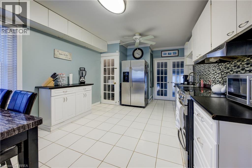 88 Walnut Street, Brantford, Ontario  N3T 1H4 - Photo 10 - 40778031