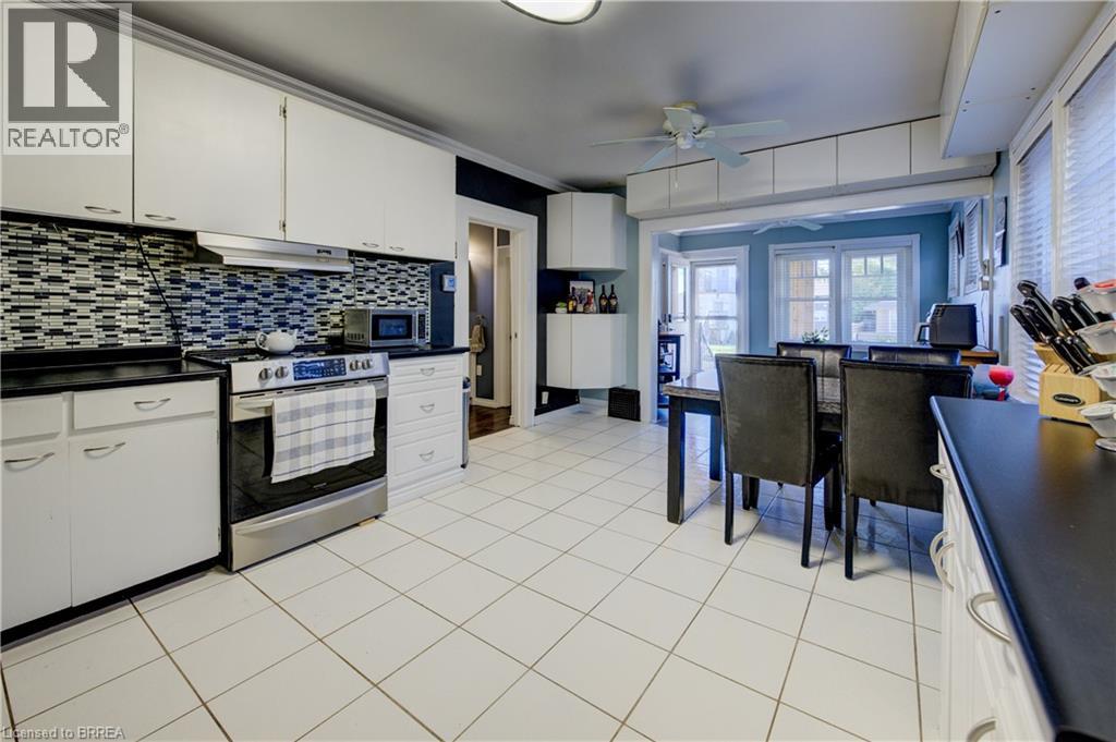88 Walnut Street, Brantford, Ontario  N3T 1H4 - Photo 14 - 40778031