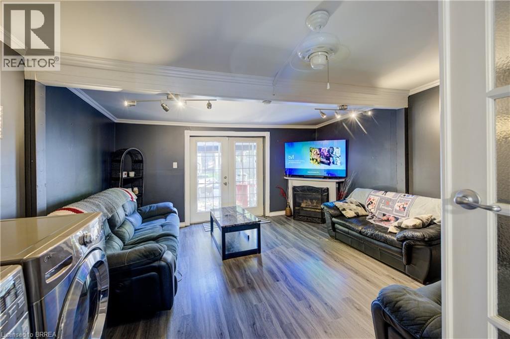 88 Walnut Street, Brantford, Ontario  N3T 1H4 - Photo 20 - 40778031