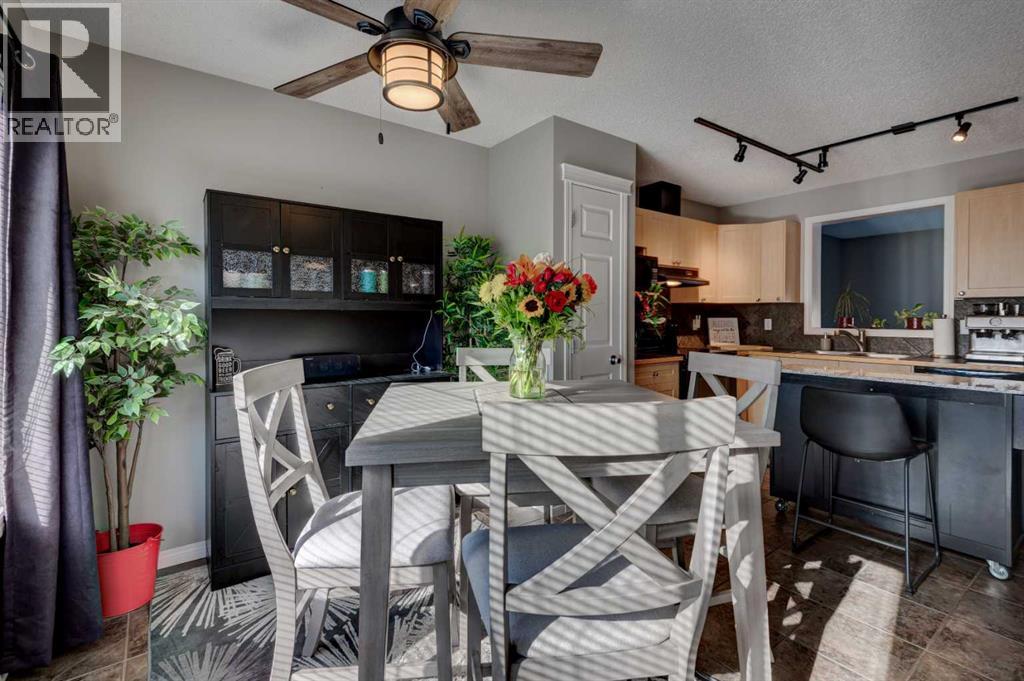 219 Copperfield Lane Se, Calgary, Alberta  T2Z 4T2 - Photo 13 - A2264644