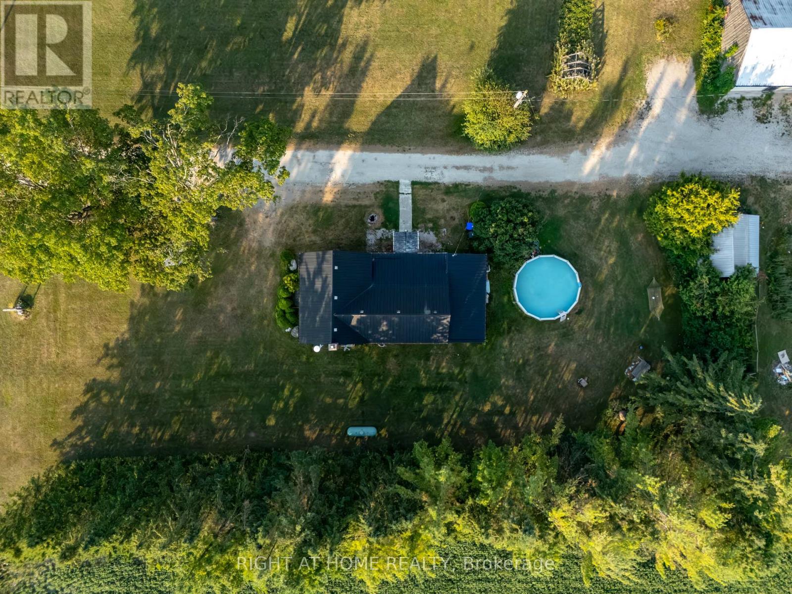 5803 26 Highway, Clearview, Ontario  L0M 1S0 - Photo 22 - S12464613