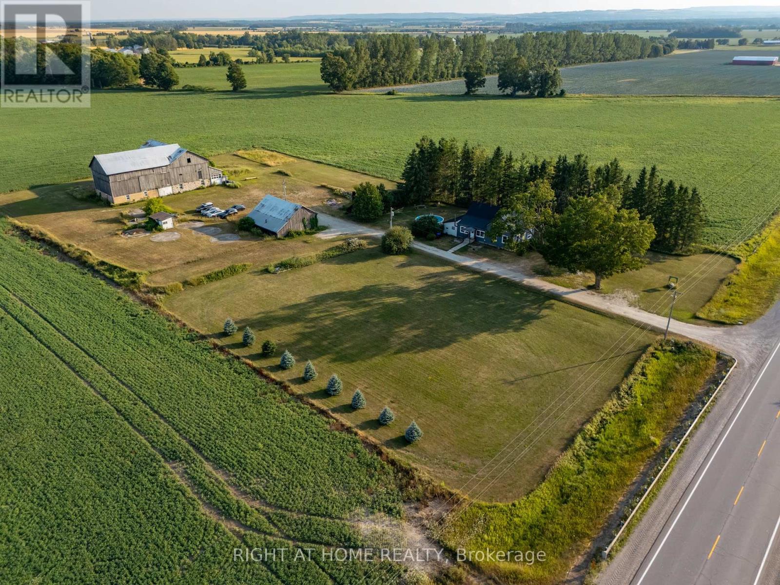 5803 26 Highway, Clearview, Ontario  L0M 1S0 - Photo 29 - S12464613