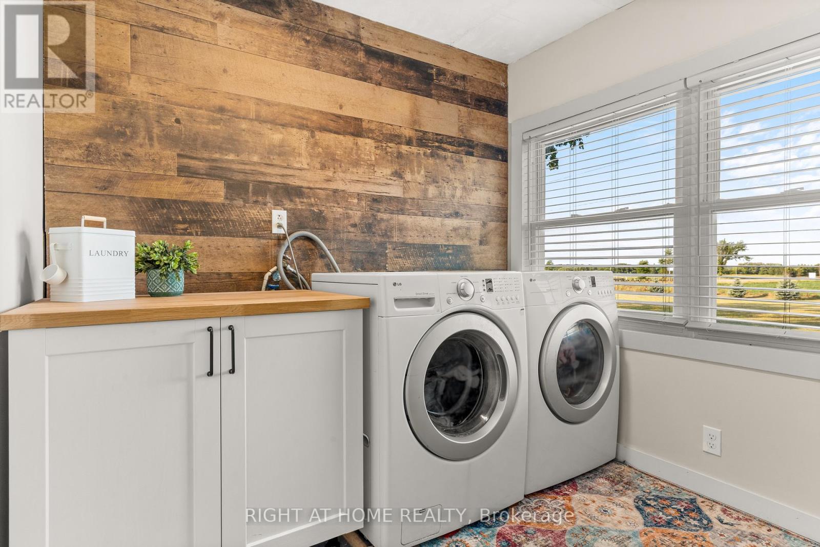 5803 26 Highway, Clearview, Ontario  L0M 1S0 - Photo 6 - S12464613