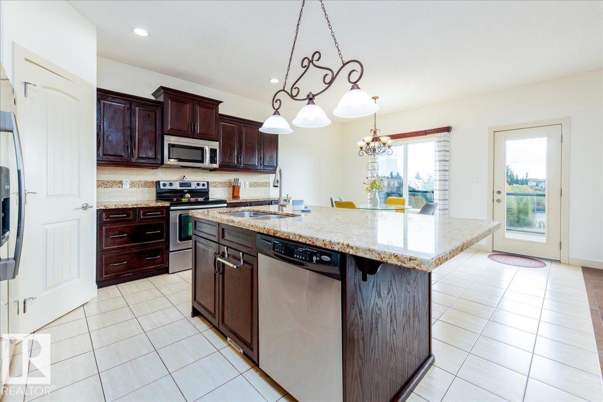 7521 Speaker Wy Nw, Edmonton, Alberta  T6R 0P2 - Photo 10 - E4462107