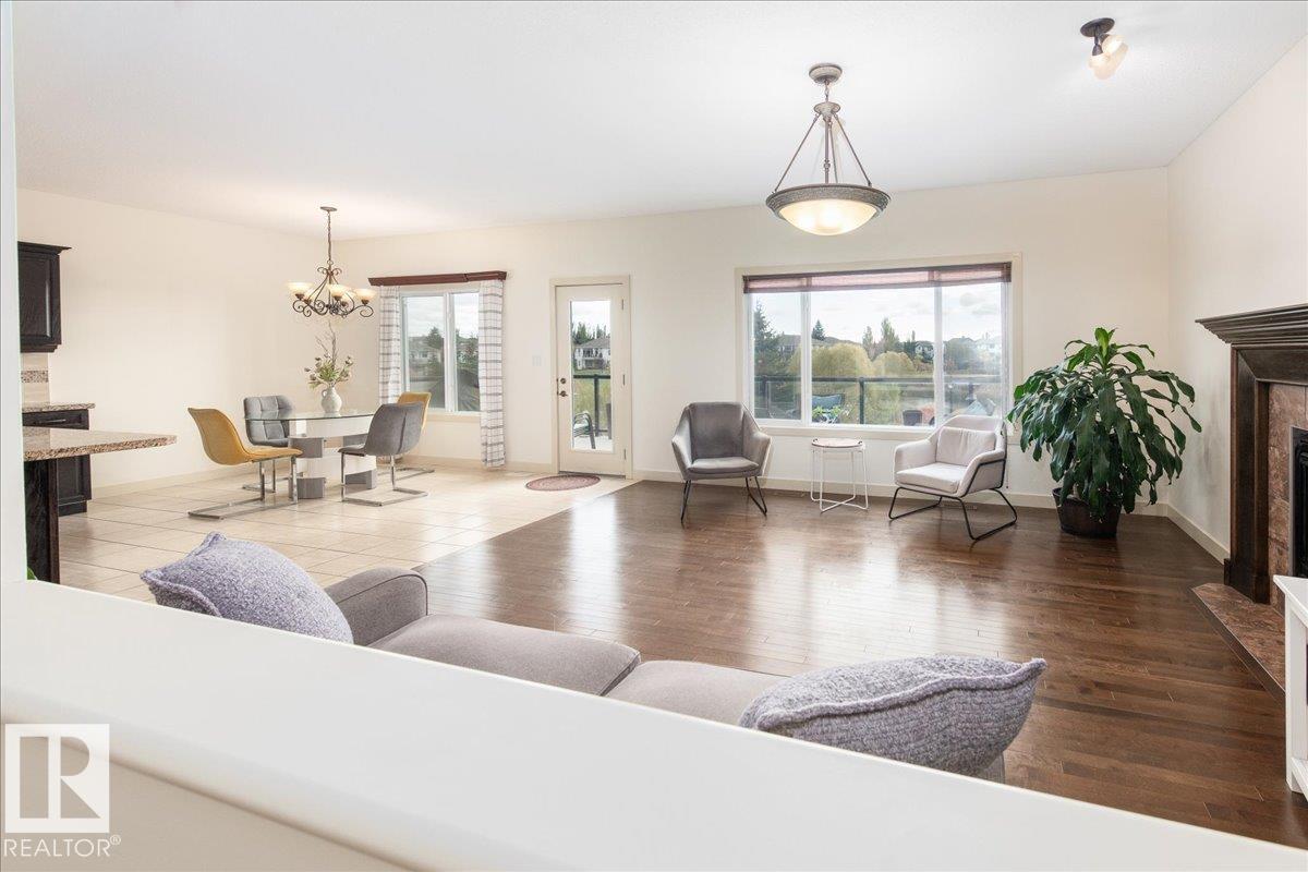 7521 Speaker Wy Nw, Edmonton, Alberta  T6R 0P2 - Photo 6 - E4462107