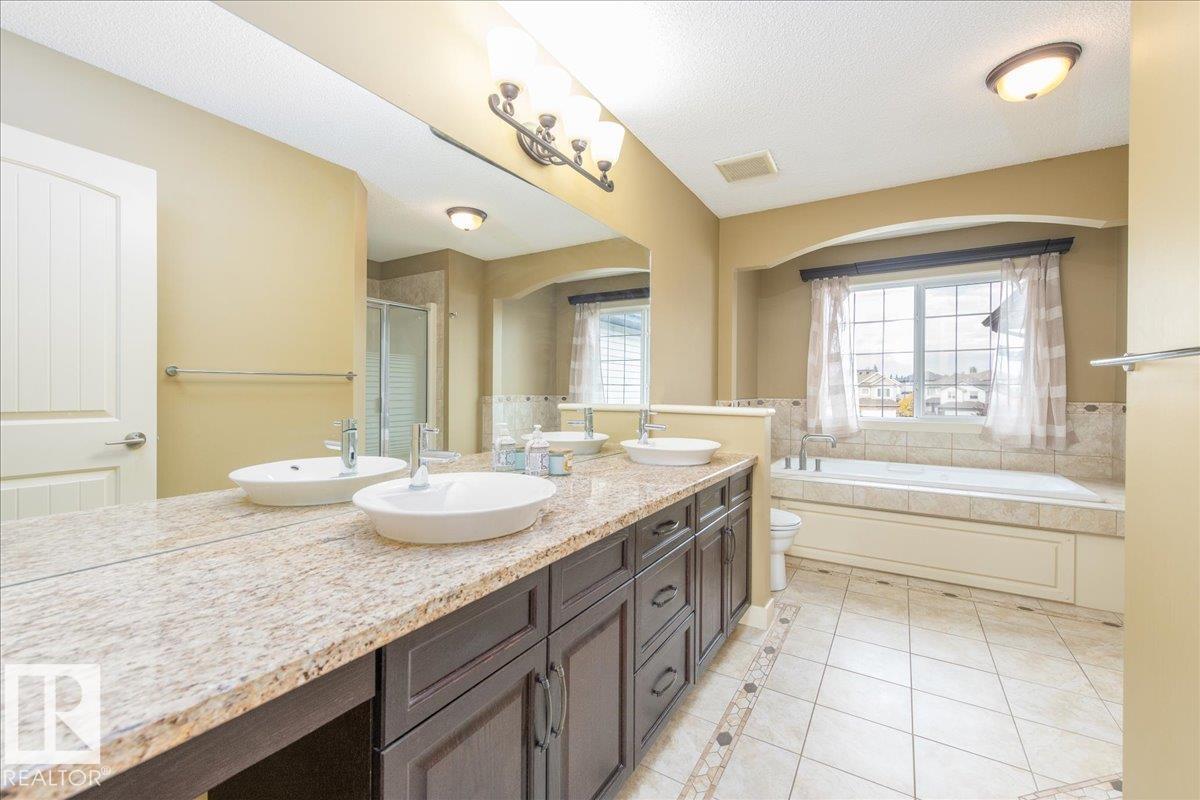 7521 Speaker Wy Nw, Edmonton, Alberta  T6R 0P2 - Photo 31 - E4462107