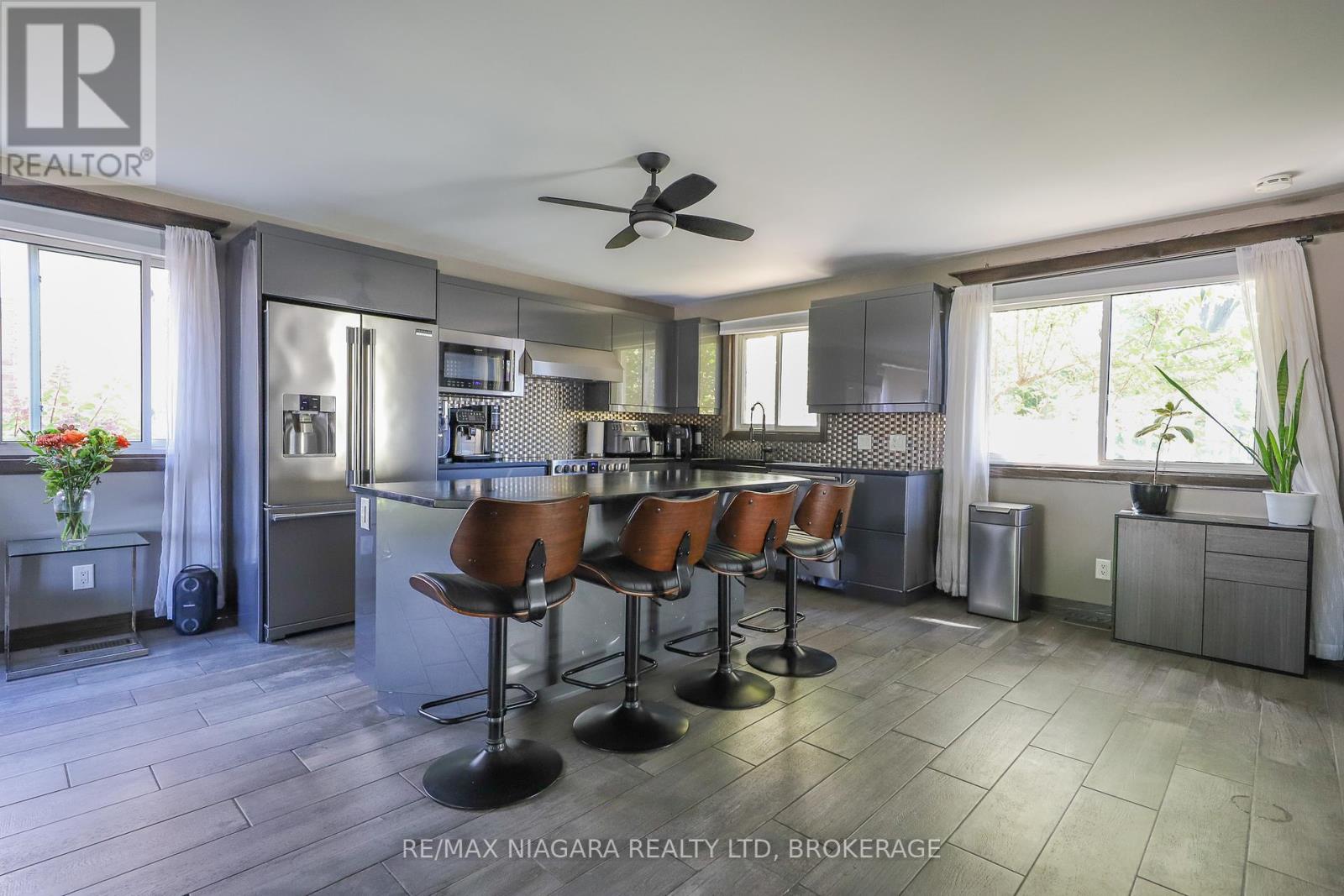 21 Jessica Drive, St. Catharines (Vine/linwell), Ontario  L2M 6V9 - Photo 7 - X12464644