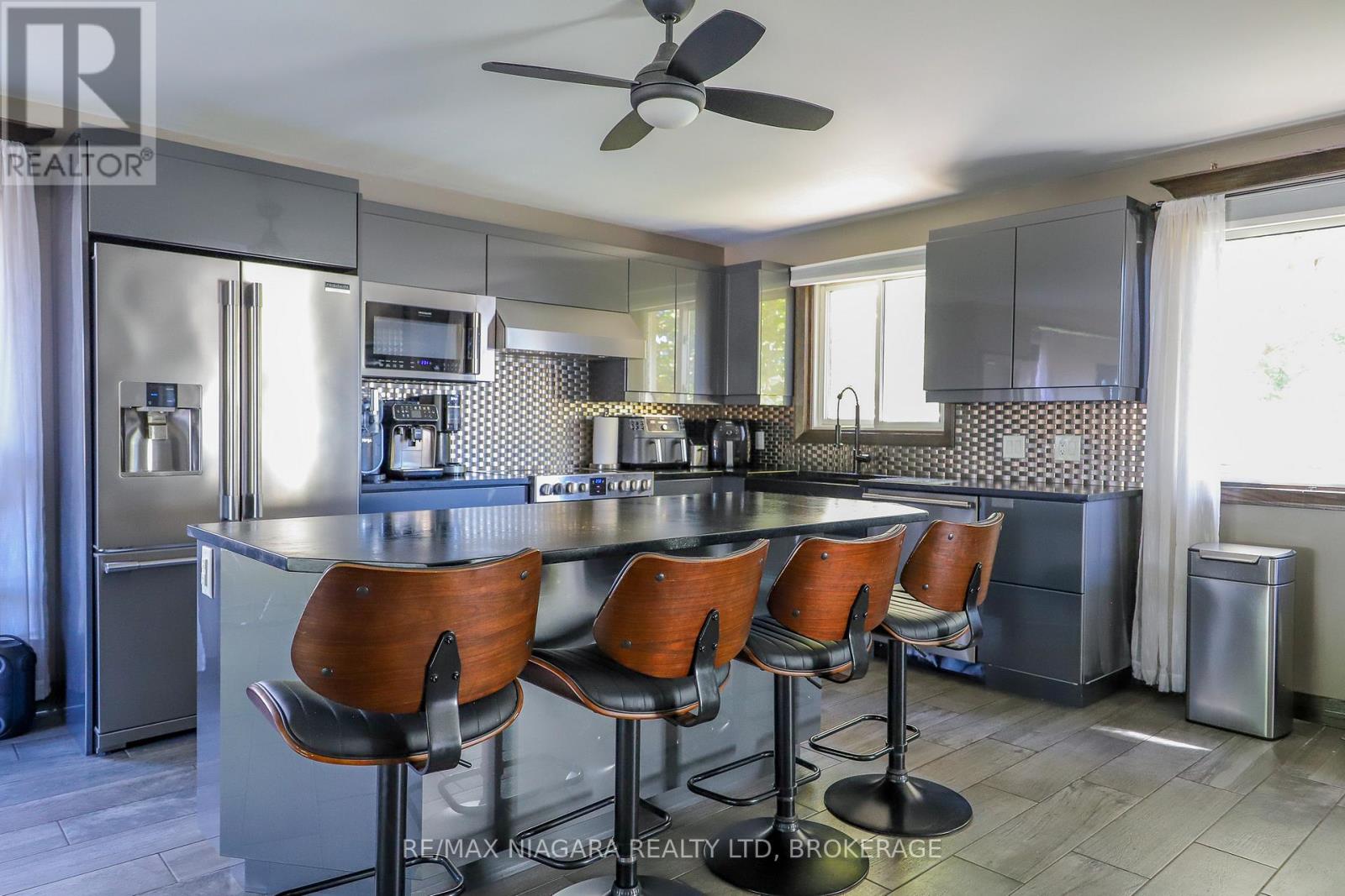 21 Jessica Drive, St. Catharines (Vine/linwell), Ontario  L2M 6V9 - Photo 8 - X12464644