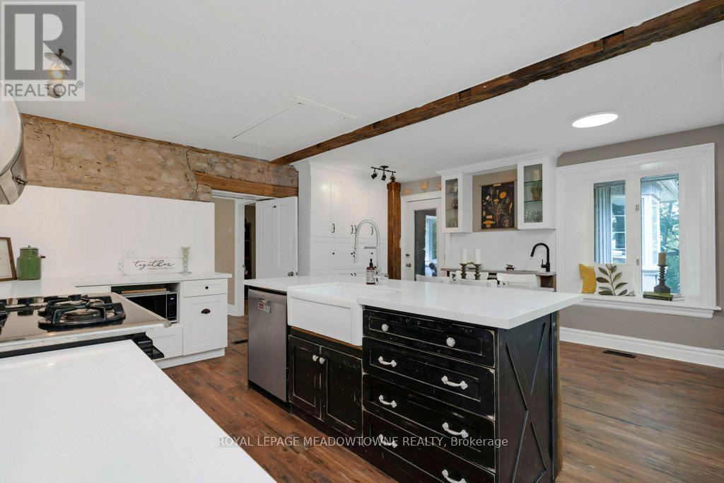 5595 25 Side Road, Milton, Ontario  L7J 2L7 - Photo 8 - W12318733