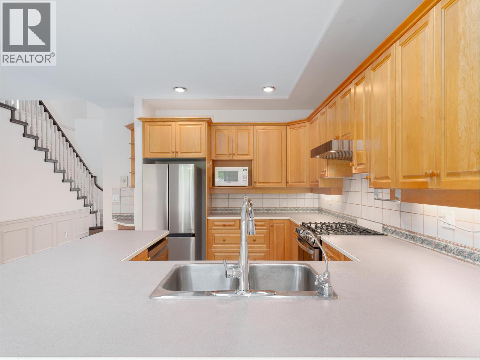 3551 Johnson Avenue, Richmond, British Columbia  V7C 5R2 - Photo 12 - R3058877