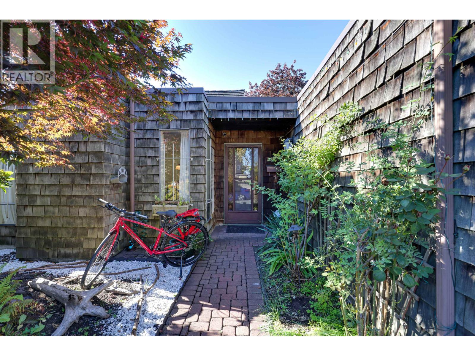 7847 MARCHWOOD PLACE, Vancouver, British Columbia