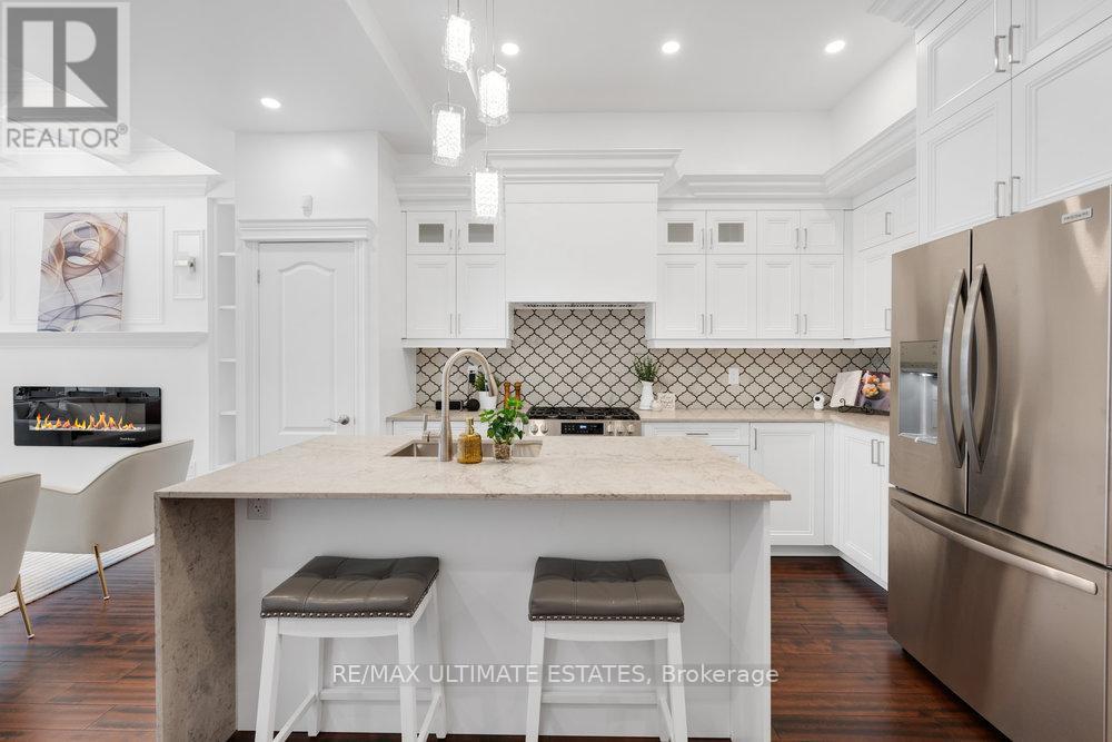 290 Bathurst Street, Toronto, Ontario  M5T 2S3 - Photo 13 - C12464621