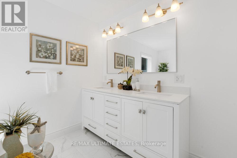 290 Bathurst Street, Toronto, Ontario  M5T 2S3 - Photo 28 - C12464621