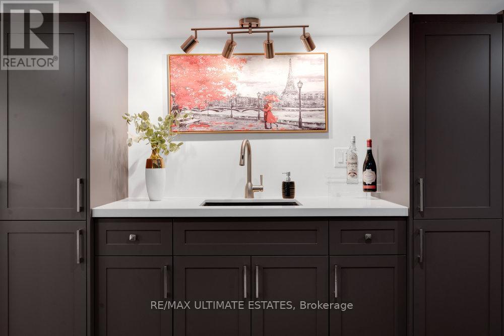 290 Bathurst Street, Toronto, Ontario  M5T 2S3 - Photo 41 - C12464621