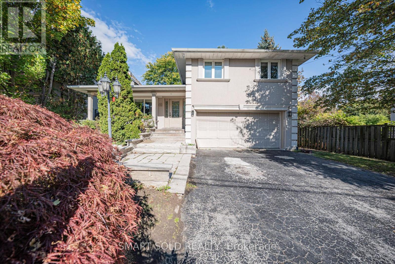 42 DAVEAN DRIVE, Toronto, Ontario