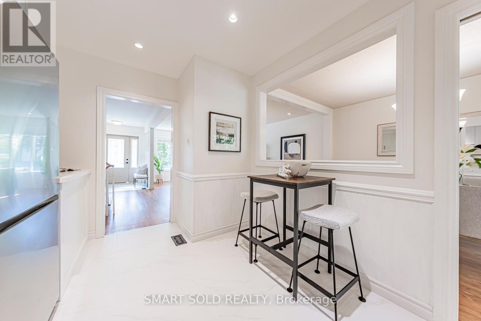 42 Davean Drive, Toronto, Ontario  M2L 2R7 - Photo 23 - C12464622