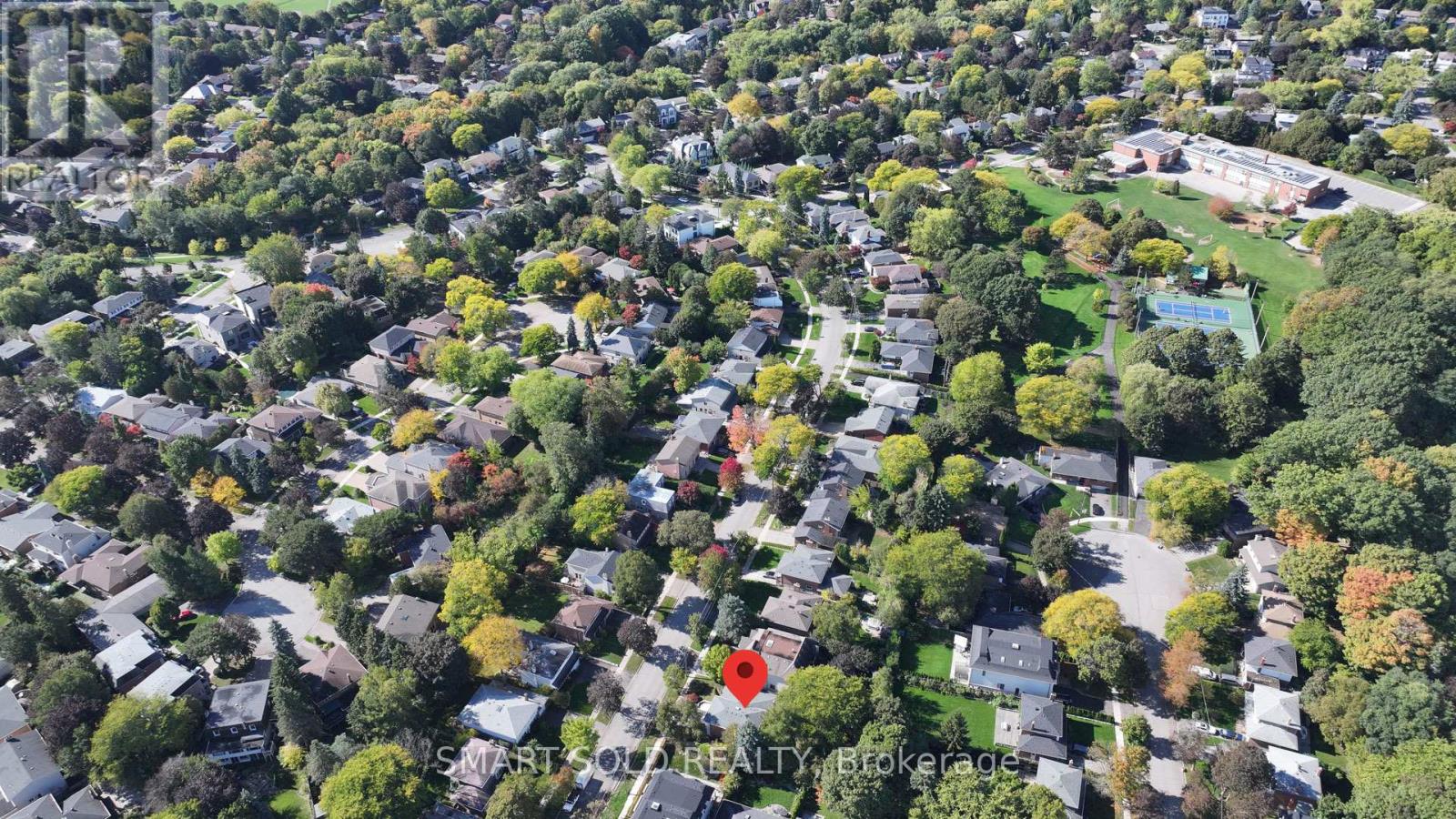 42 Davean Drive, Toronto, Ontario  M2L 2R7 - Photo 4 - C12464622