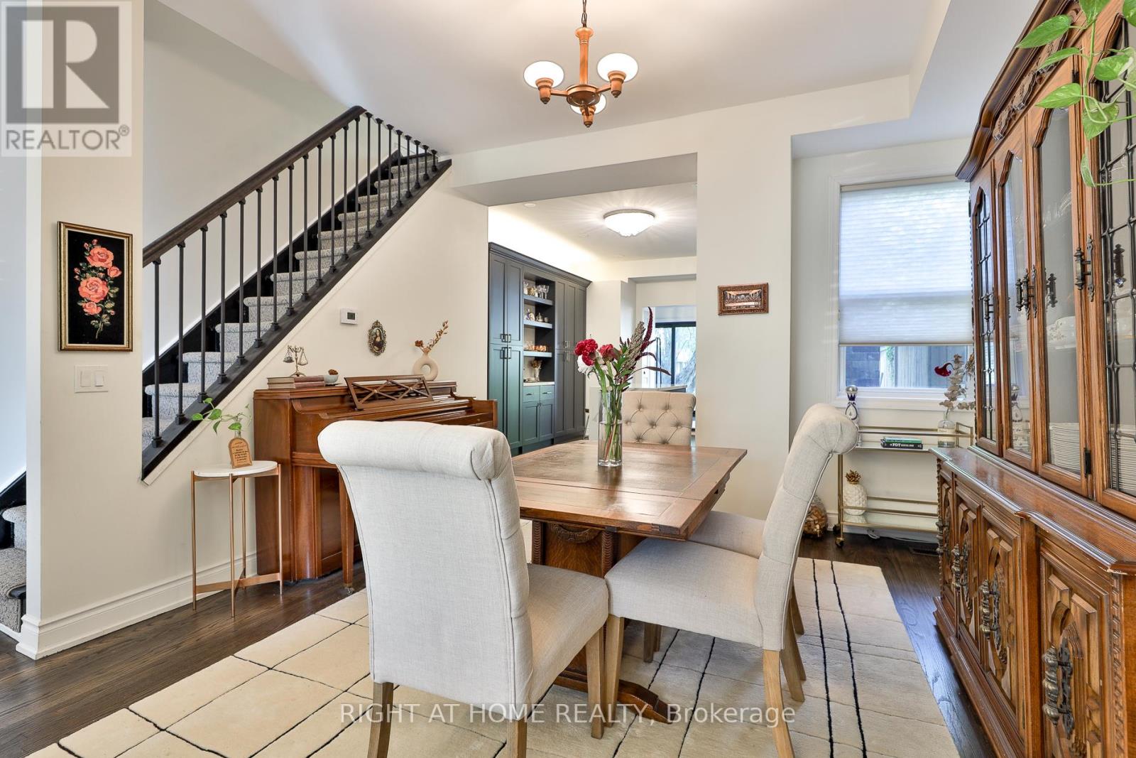 161 Euclid Avenue, Toronto, Ontario  M6J 2J8 - Photo 6 - C12464629