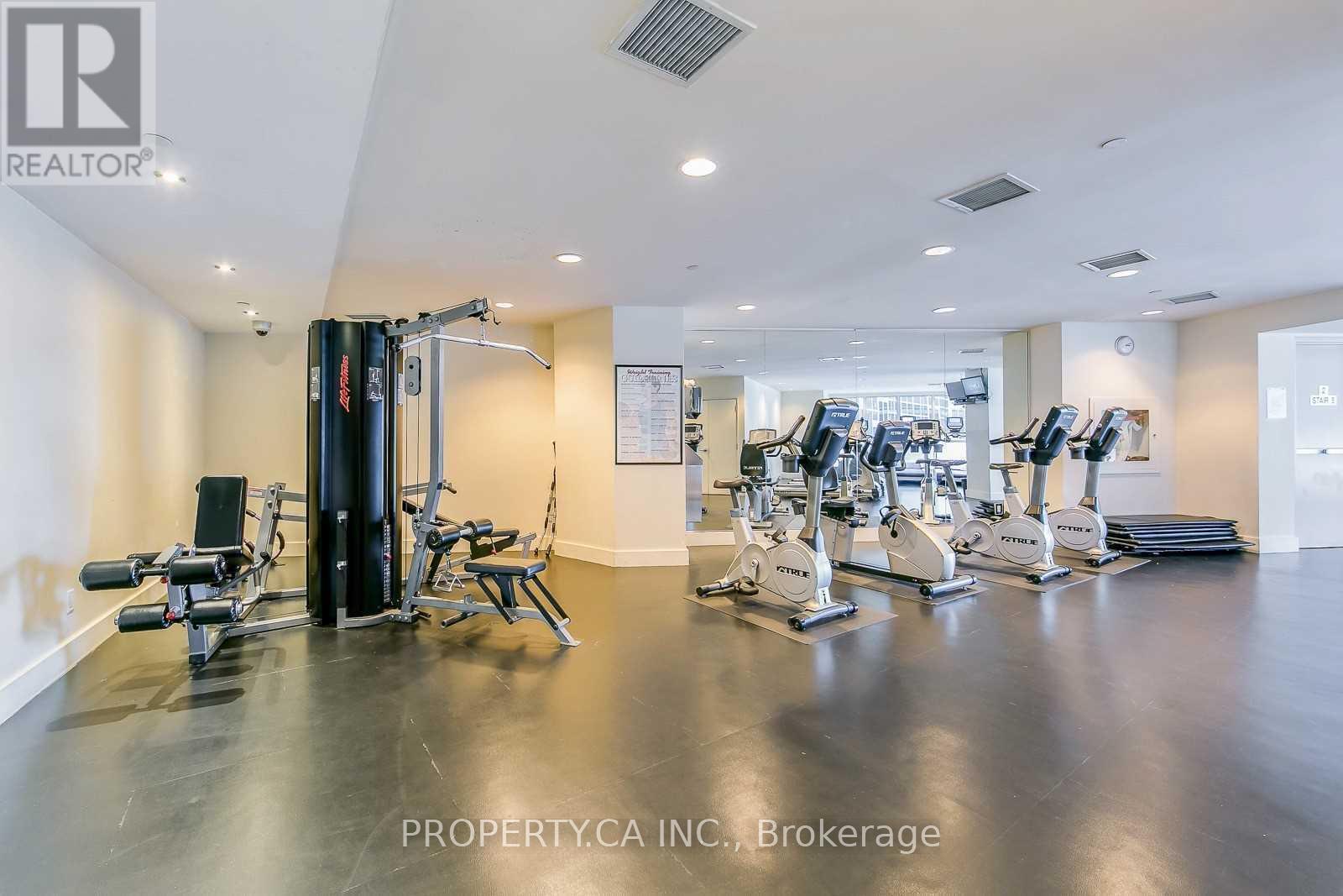 215 - 208 Queens Quay W, Toronto, Ontario  M5J 2Y5 - Photo 12 - C12464633