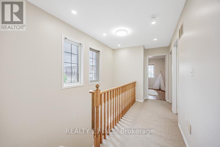 13 Ventura Lane, Ajax, Ontario  L1T 0C4 - Photo 22 - E12464638