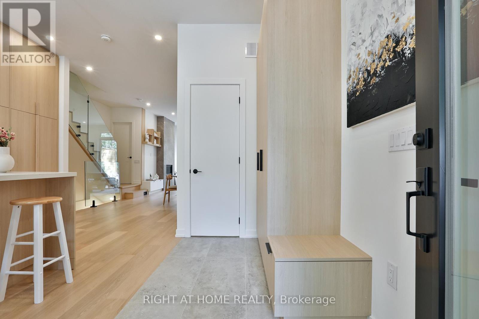 60 Winnifred Avenue, Toronto, Ontario  M4M 2X3 - Photo 2 - E12464649