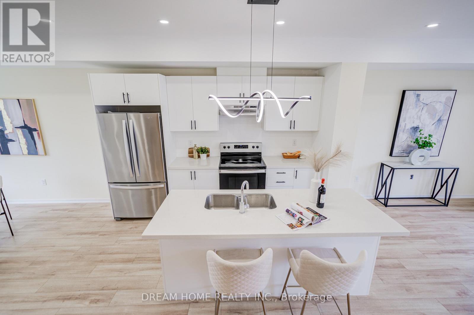 99 Crimson Forest Drive, Vaughan, Ontario  L6A 5C6 - Photo 20 - N12464625